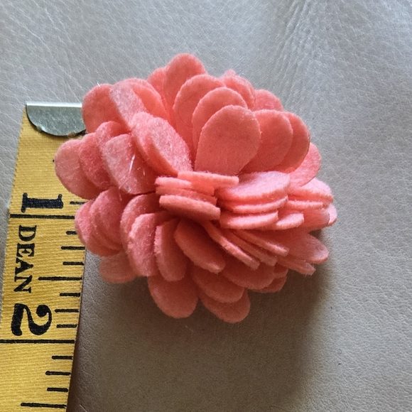 Lot of Floral Hair Clips Fabric Colors 9 Accessories plus 2 Red Purple Blue Gray - Picture 2 of 14